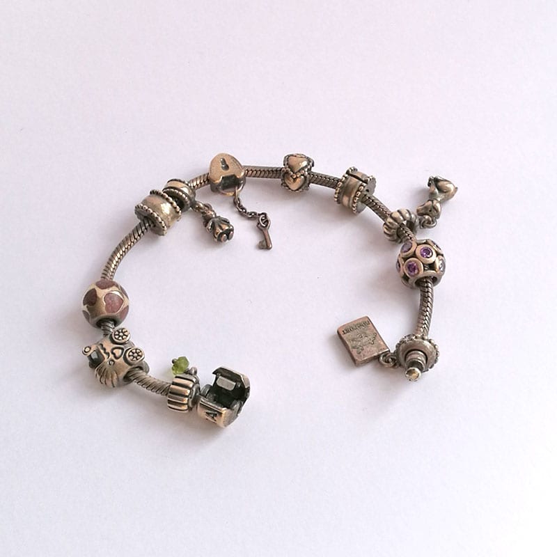 Timeless Elegance: Why Does Silver Jewelry Tarnish Over Time?