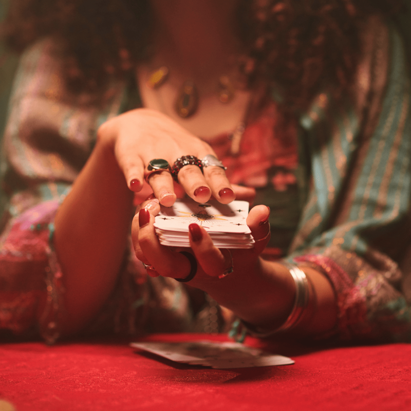 A Guide of How to Plan An April Fool’s Day Jewelry Swap Party